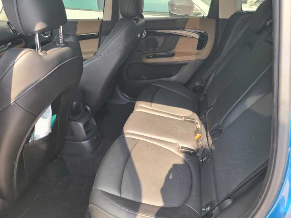 Mini Countryman - Vista 8