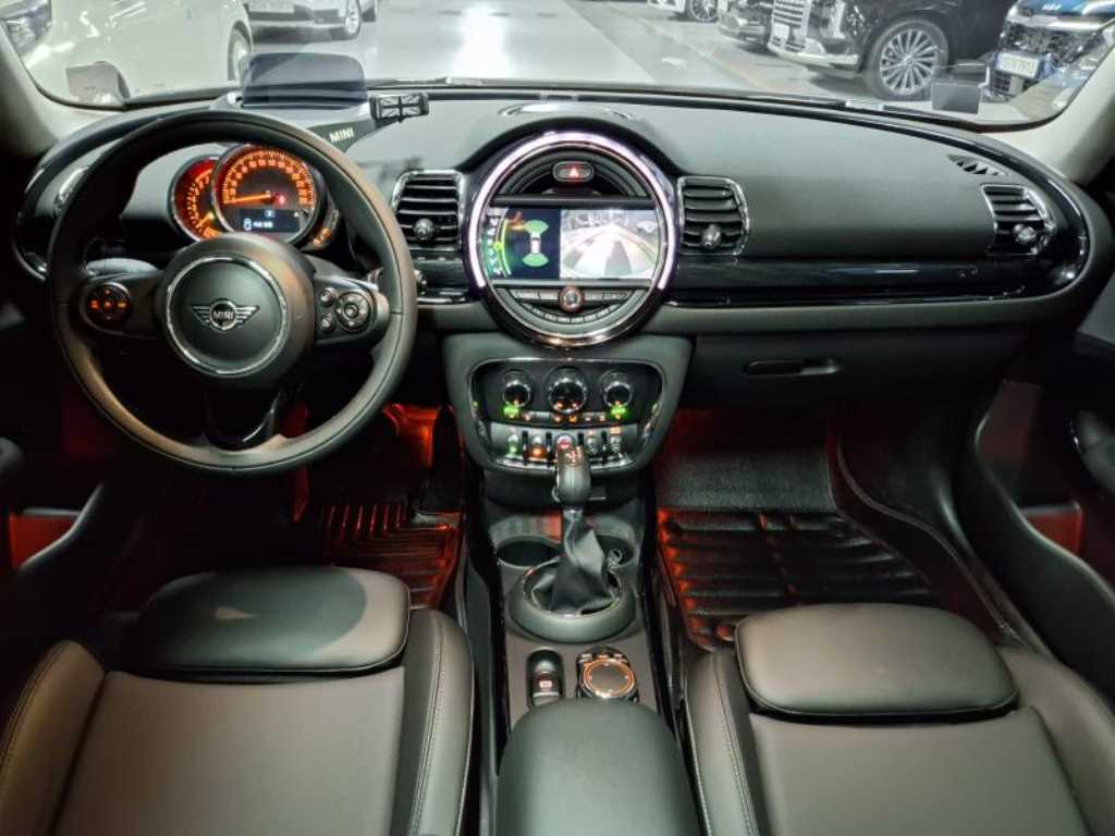 Mini Clubman - Vista 7