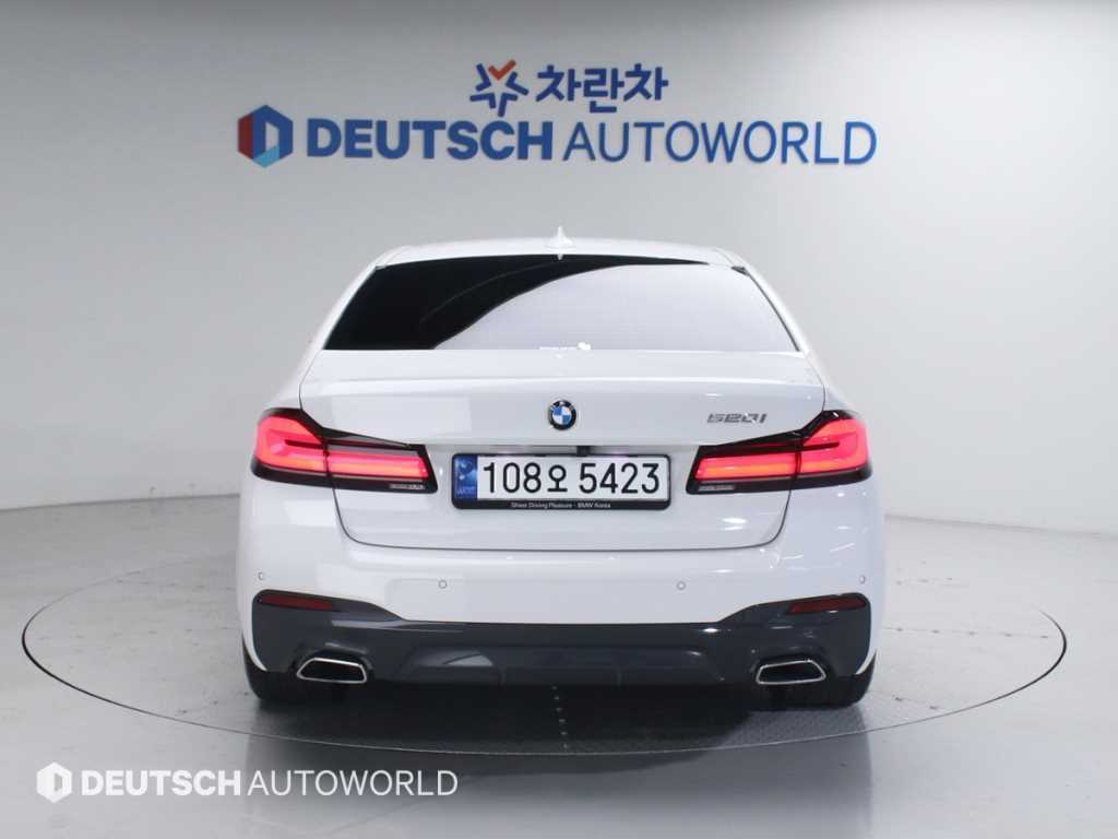 BMW 5 Series - Vista 4