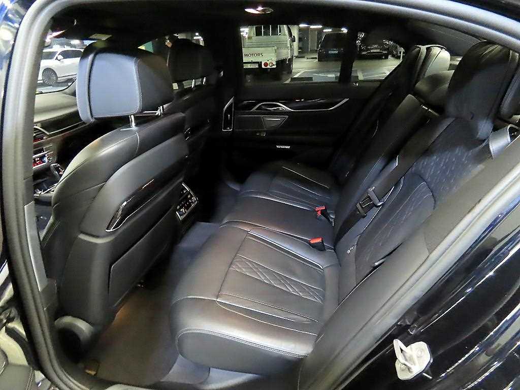 BMW 7 Series - Vista 7