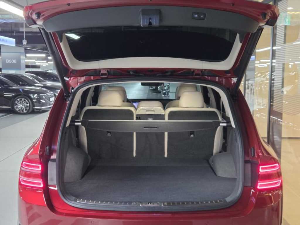 Genesis GV80 - Vista 6