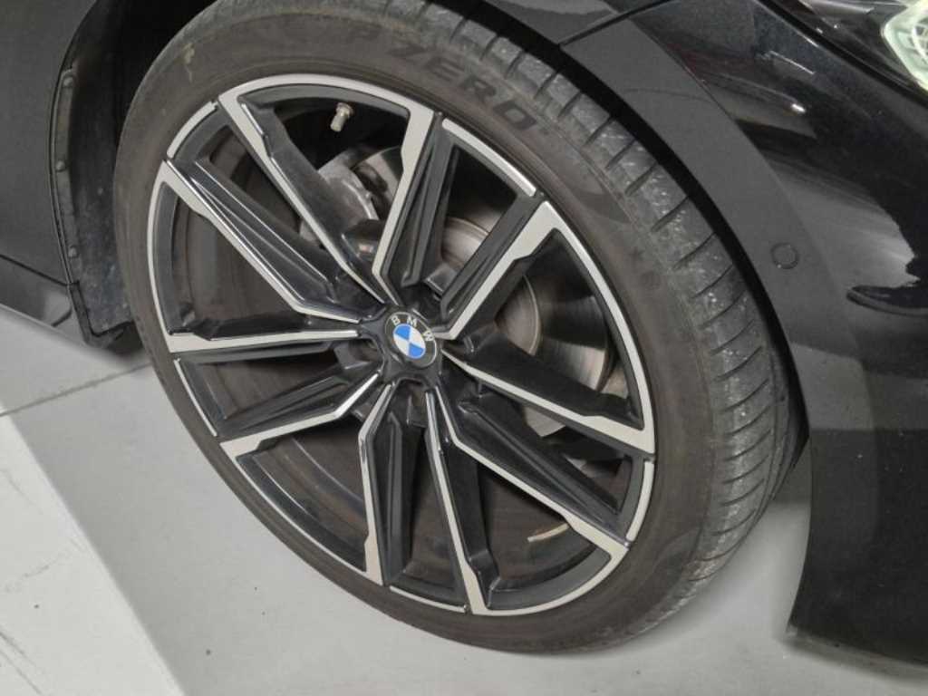 BMW 4 Series - Vista 8