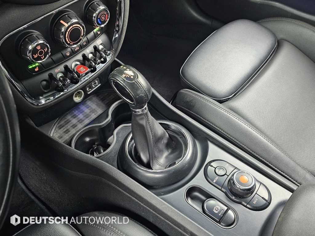 Mini Clubman - Vista 9