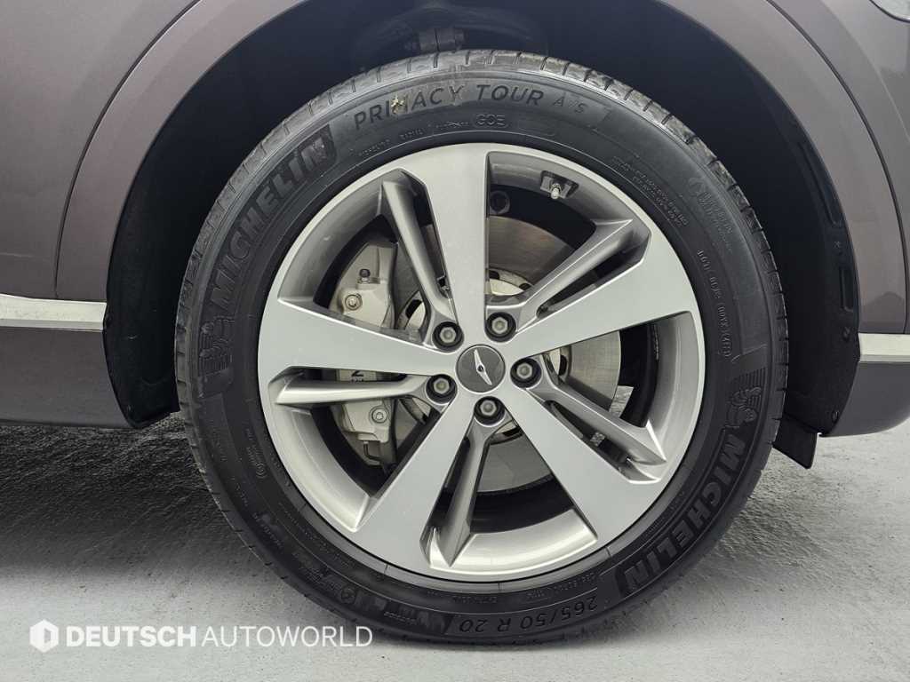 Genesis GV80 - Vista 5