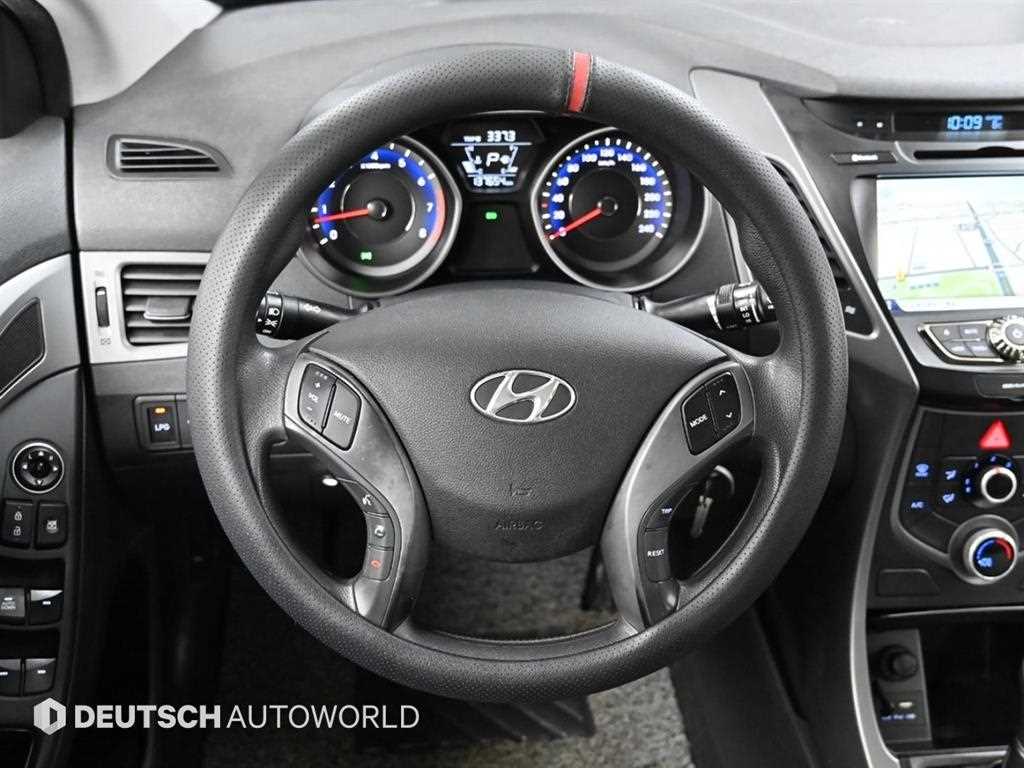 HYUNDAI Avante 2015 Blanco - Importación desde Corea - HF Imports Iquique - Foto 13