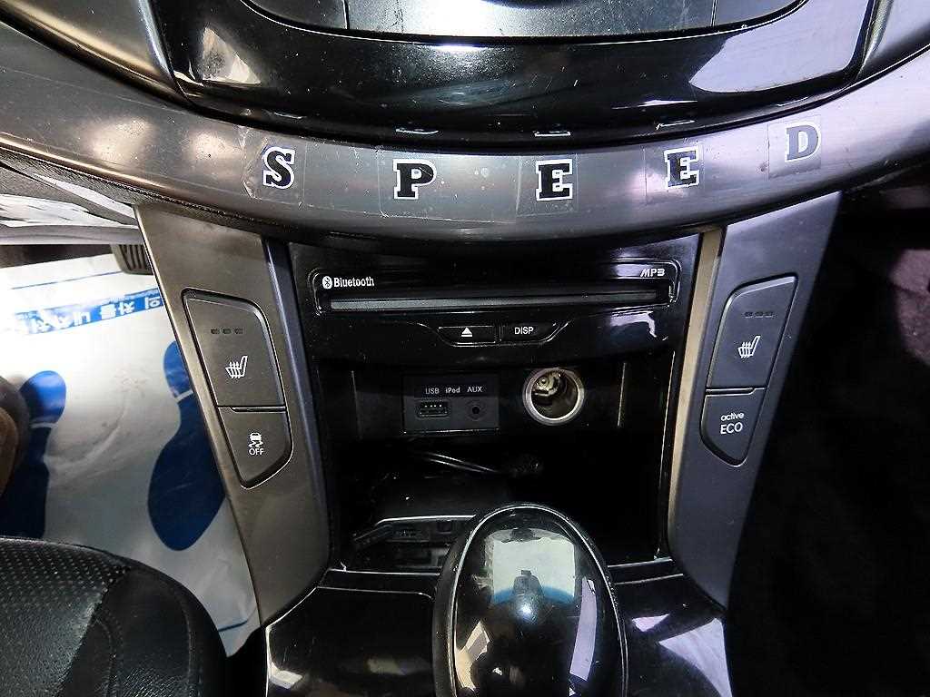 HYUNDAI i40 - Vista 12