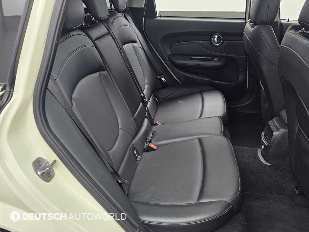 Mini Clubman - Vista 12