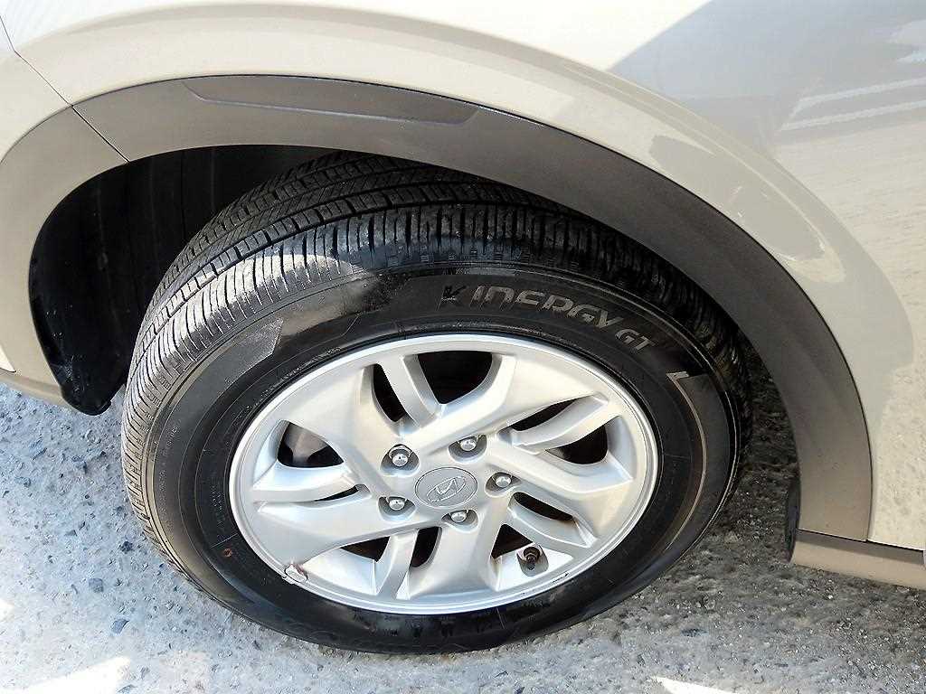 HYUNDAI Venue 2021 Gris - Importación desde Corea - HF Imports Iquique - Foto 20