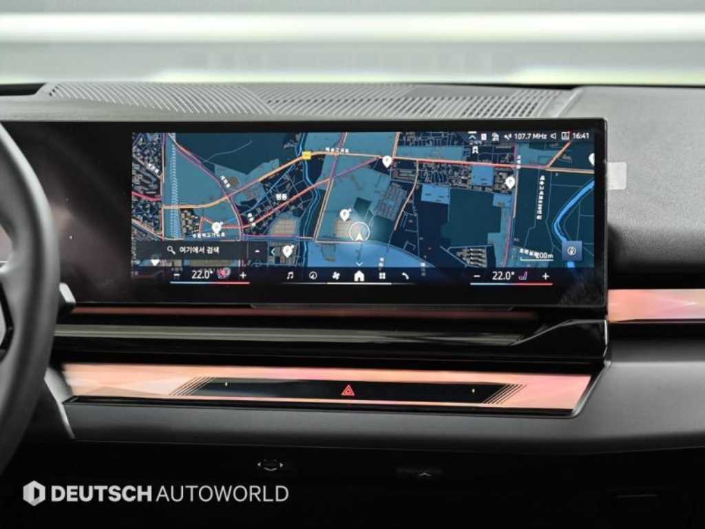 BMW 5 Series 2025 Verde - Importación desde Corea - HF Imports Iquique - Foto 14