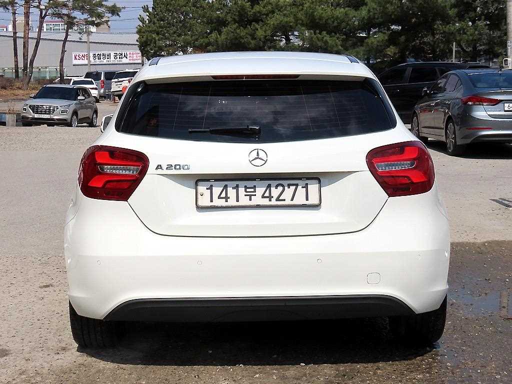 Mercedes Benz A Class - Vista 4