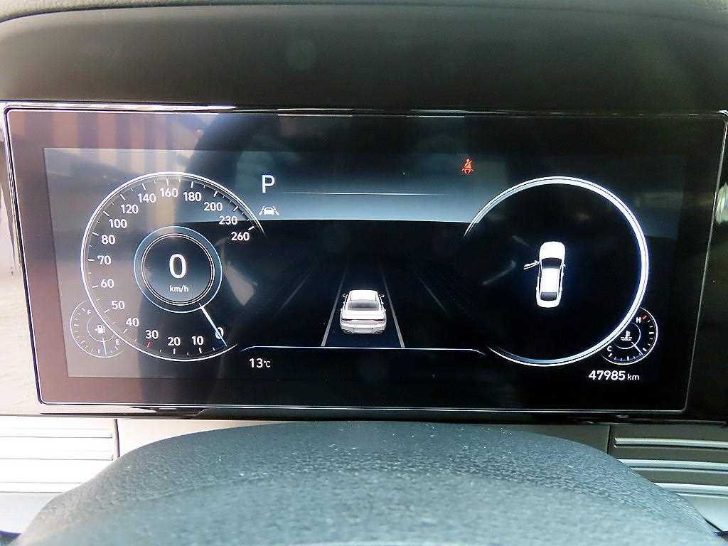 HYUNDAI Grandeur - Vista 9