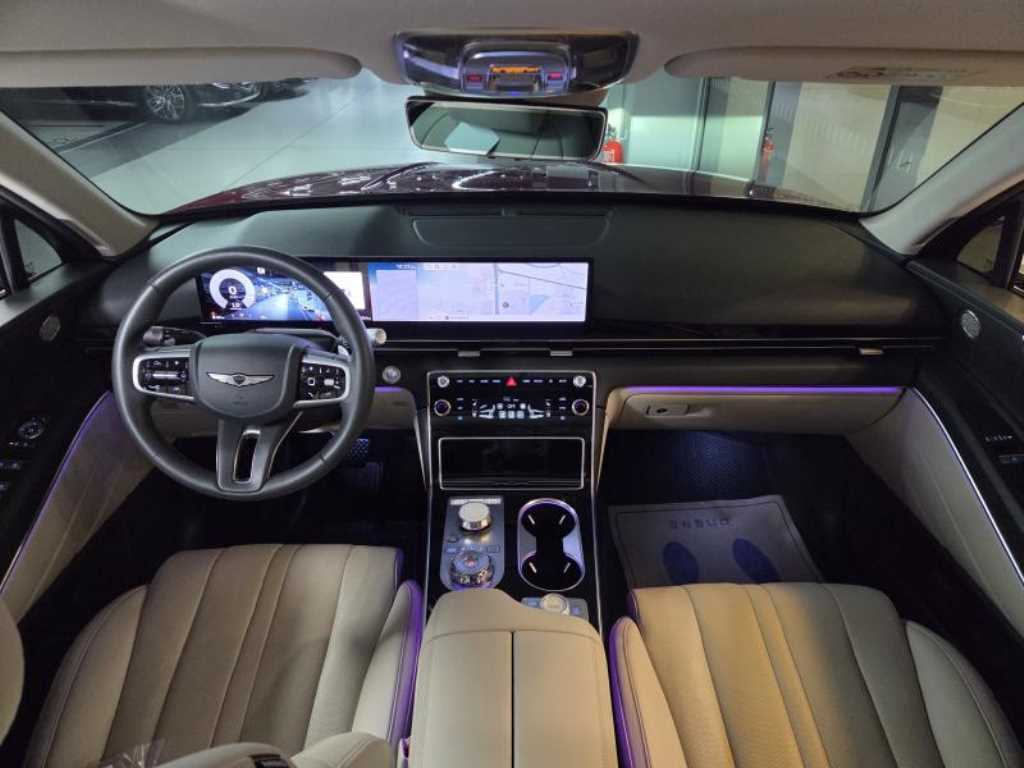 Genesis GV80 - Vista 7