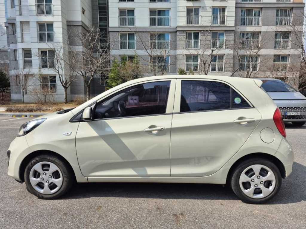 KIA Morning - Vista 4