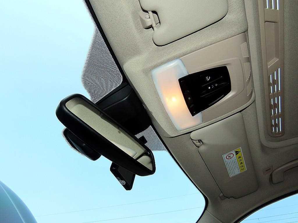 BMW 3 series 2017 Azul - Importación desde Corea - HF Imports Iquique - Foto 16