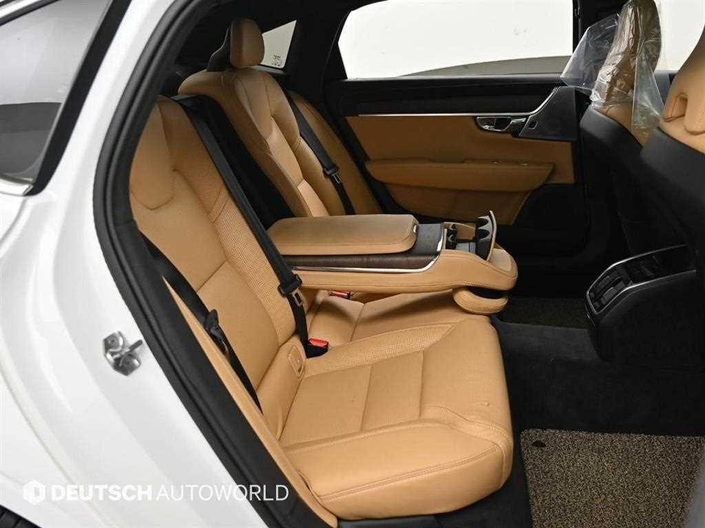 Volvo S90 - Vista 12