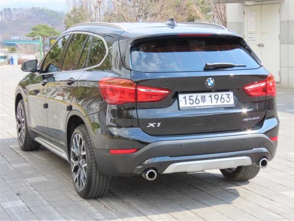 BMW X1 - Vista 4