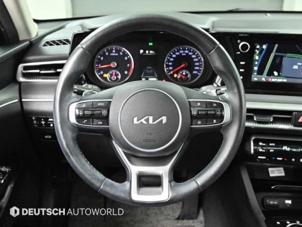 KIA K5 2022 Negro - Importación desde Corea - HF Imports Iquique - Foto 14