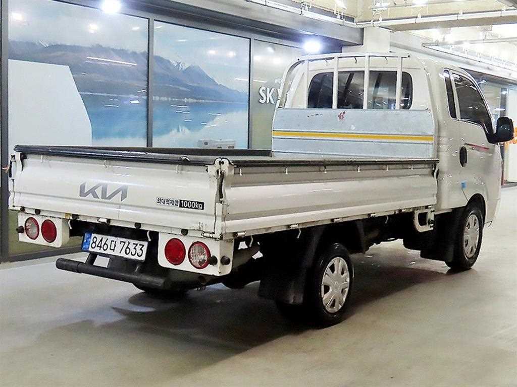 Small Truck Cargo (small) - Vista 4
