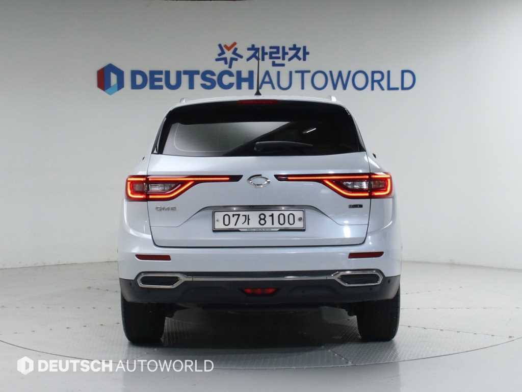 SAMSUNG QM6 - Vista 4