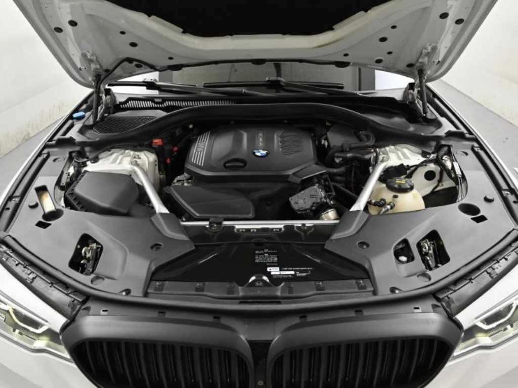 BMW 5 Series - Vista 6