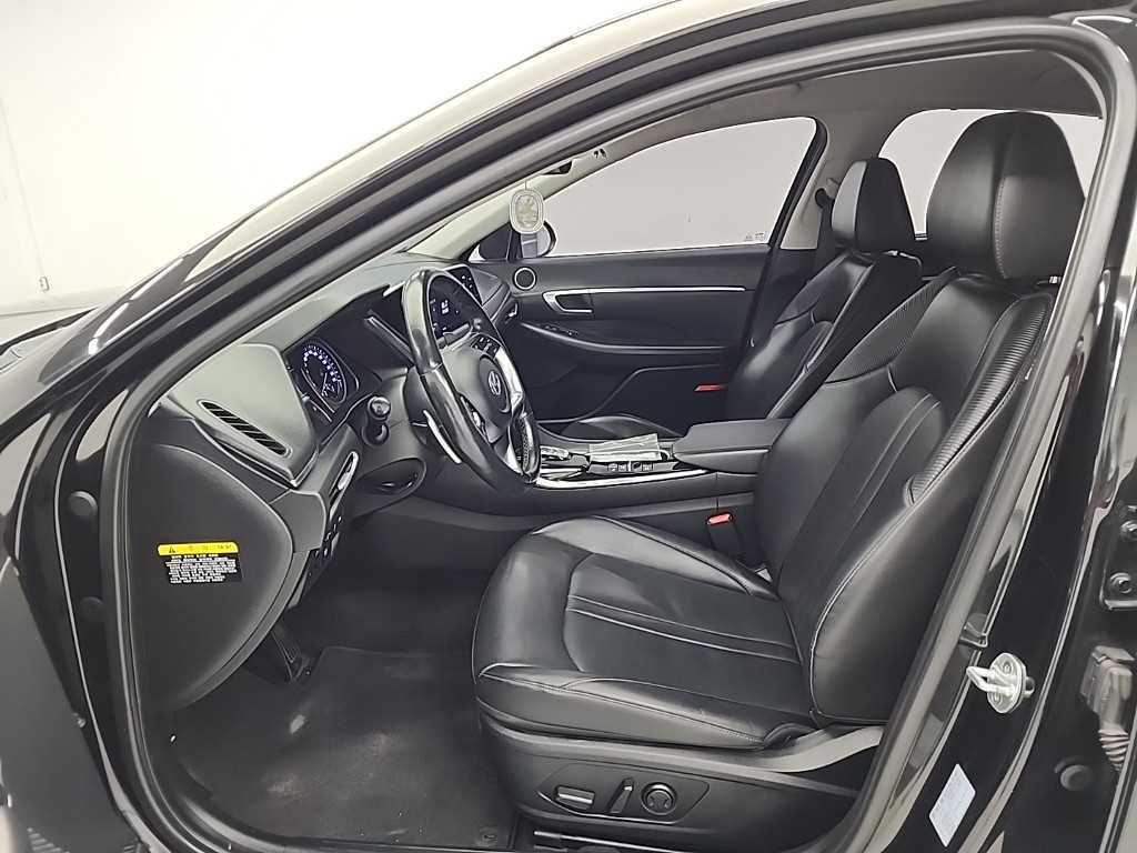 HYUNDAI Sonata - Vista 11