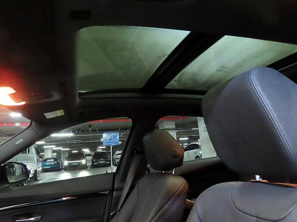 BMW Gran Turismo 2020 Blanco - Importación desde Corea - HF Imports Iquique - Foto 16