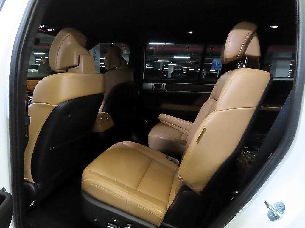 HYUNDAI Santa Fe - Vista 7