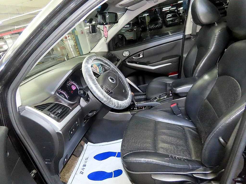 Ssangyong Korando - Vista 6