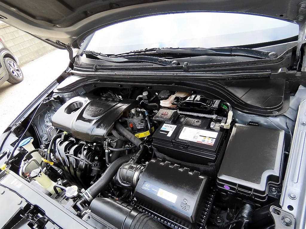 HYUNDAI Avante 2018 Gris - Importación desde Corea - HF Imports Iquique - Foto 17