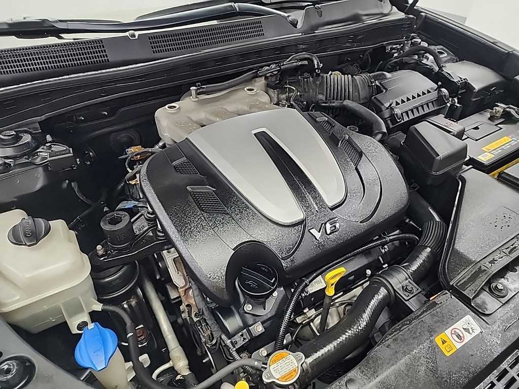 HYUNDAI Grandeur - Vista 5