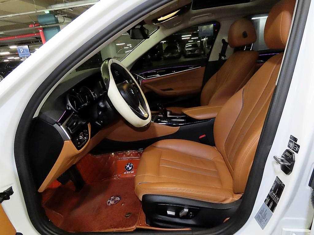 BMW 5 Series - Vista 6