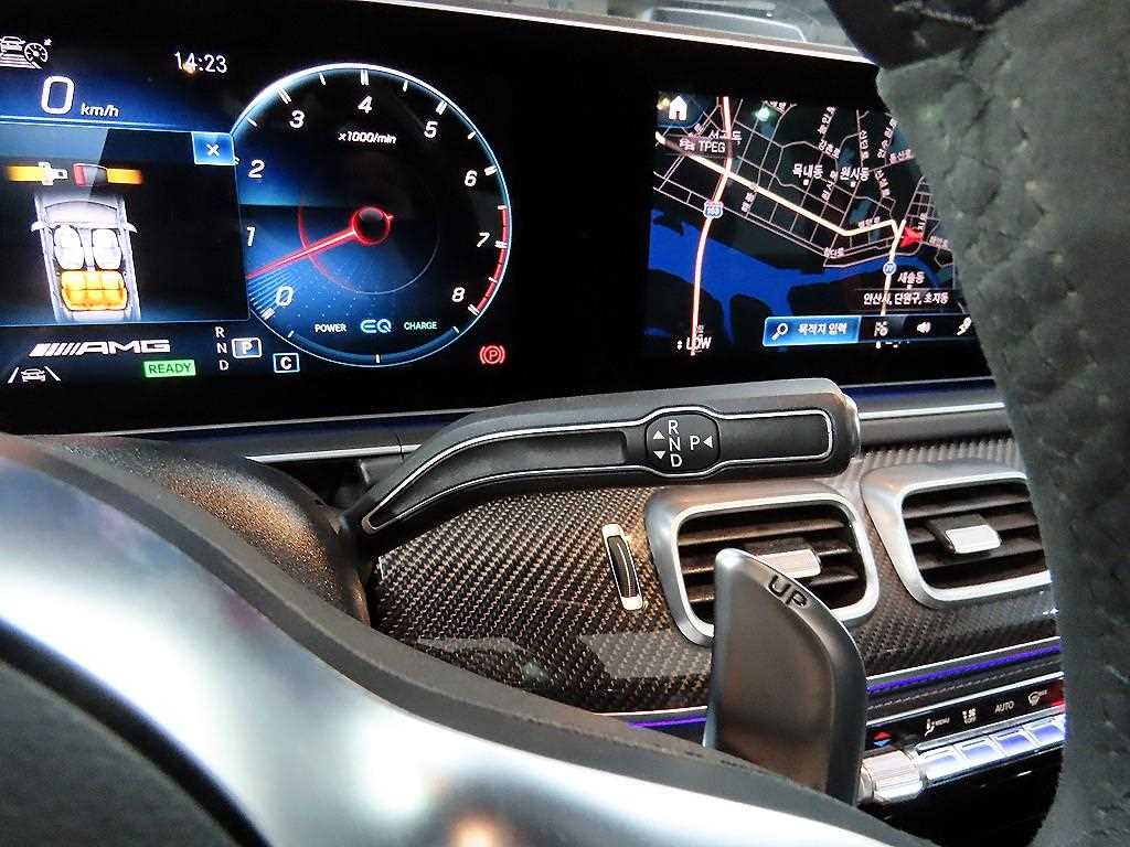 Mercedes Benz GLE Class - Vista 10