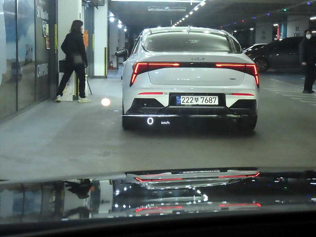 Genesis G90 2023 Negro - Importación desde Corea - HF Imports Iquique - Foto 13