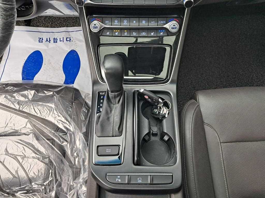 HYUNDAI Grandeur 2019 Blanco - Importación desde Corea - HF Imports Iquique - Foto 14