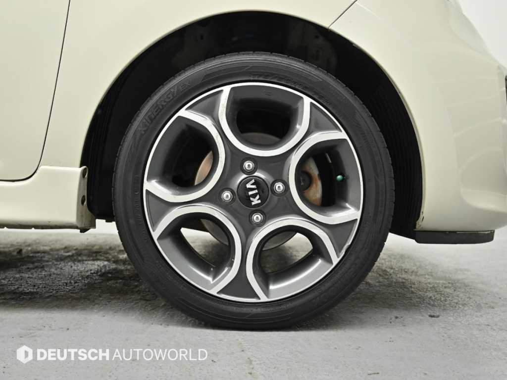 KIA Morning - Vista 5