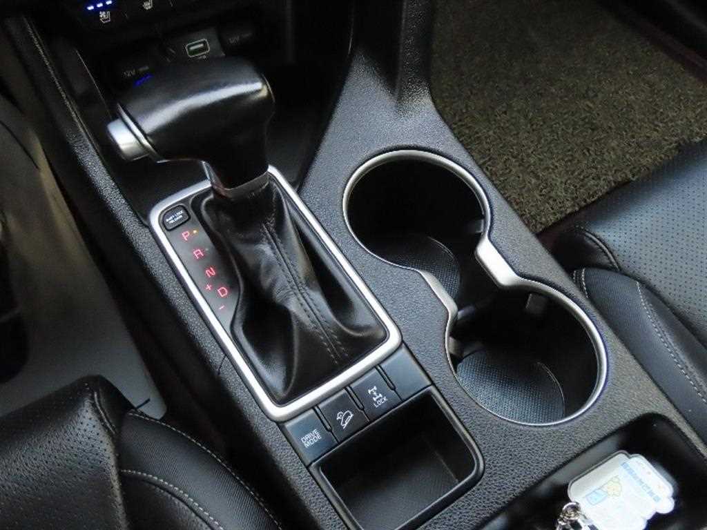 KIA Sportage - Vista 6