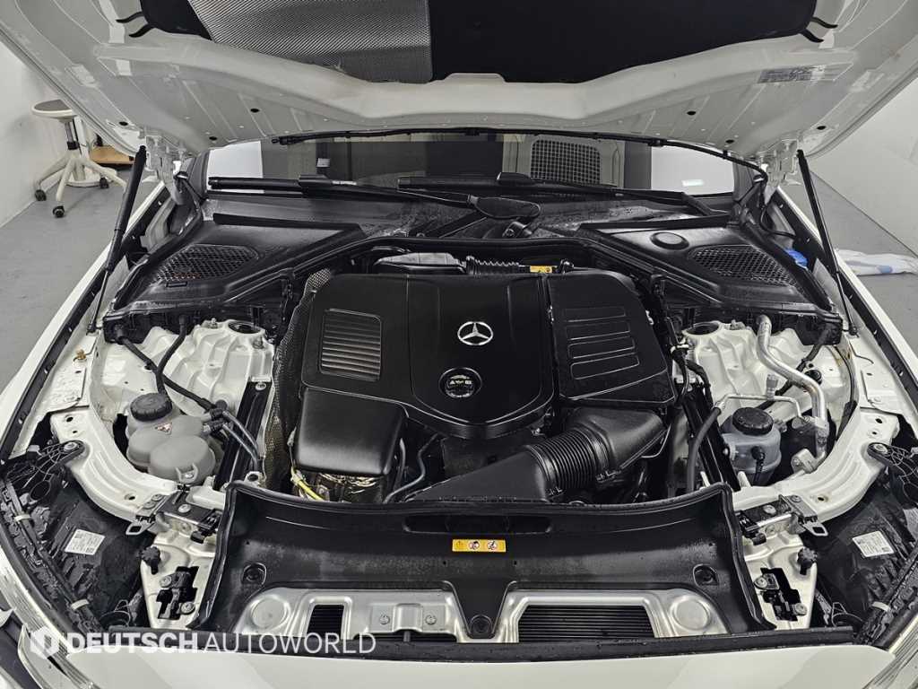 Mercedes Benz E class - Vista 6