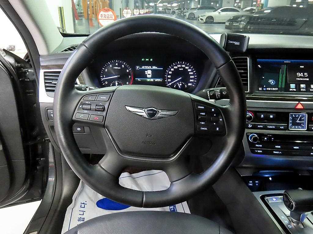 Genesis G80 - Vista 8