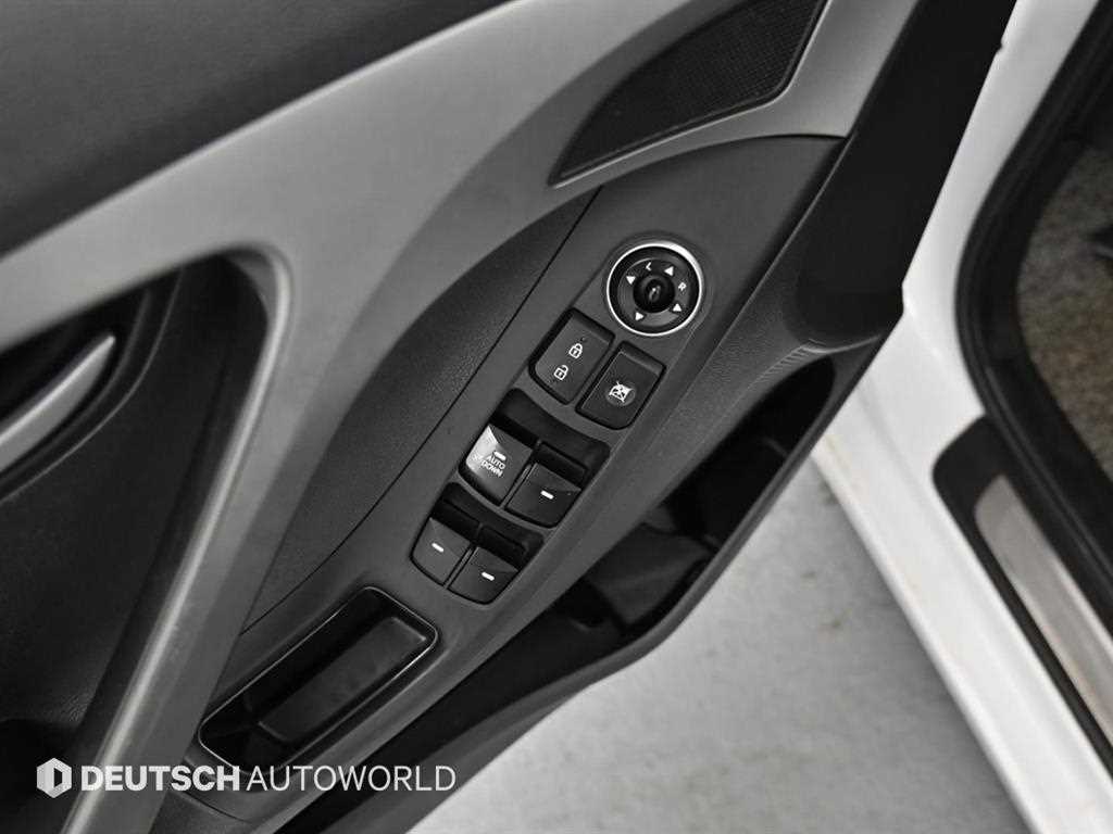 HYUNDAI Avante 2015 Blanco - Importación desde Corea - HF Imports Iquique - Foto 18