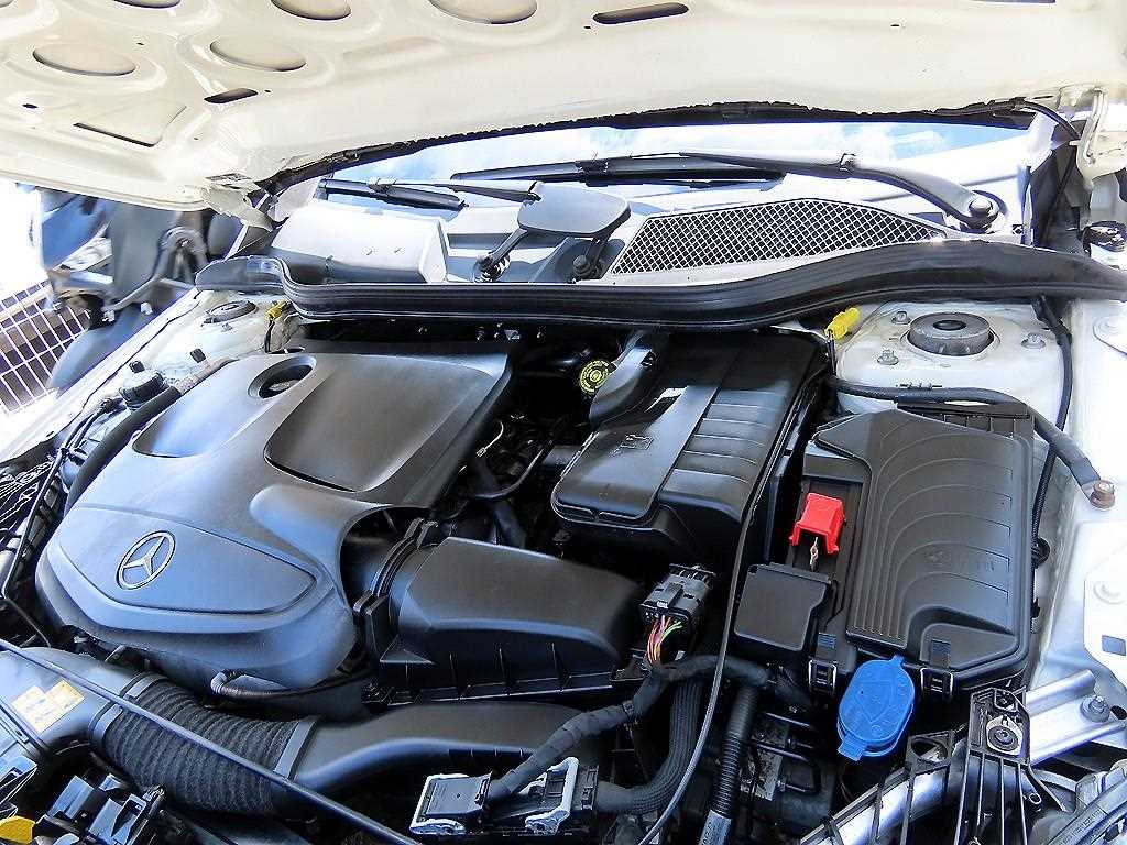 Mercedes Benz A Class 2018 Blanco - Importación desde Corea - HF Imports Iquique - Foto 17