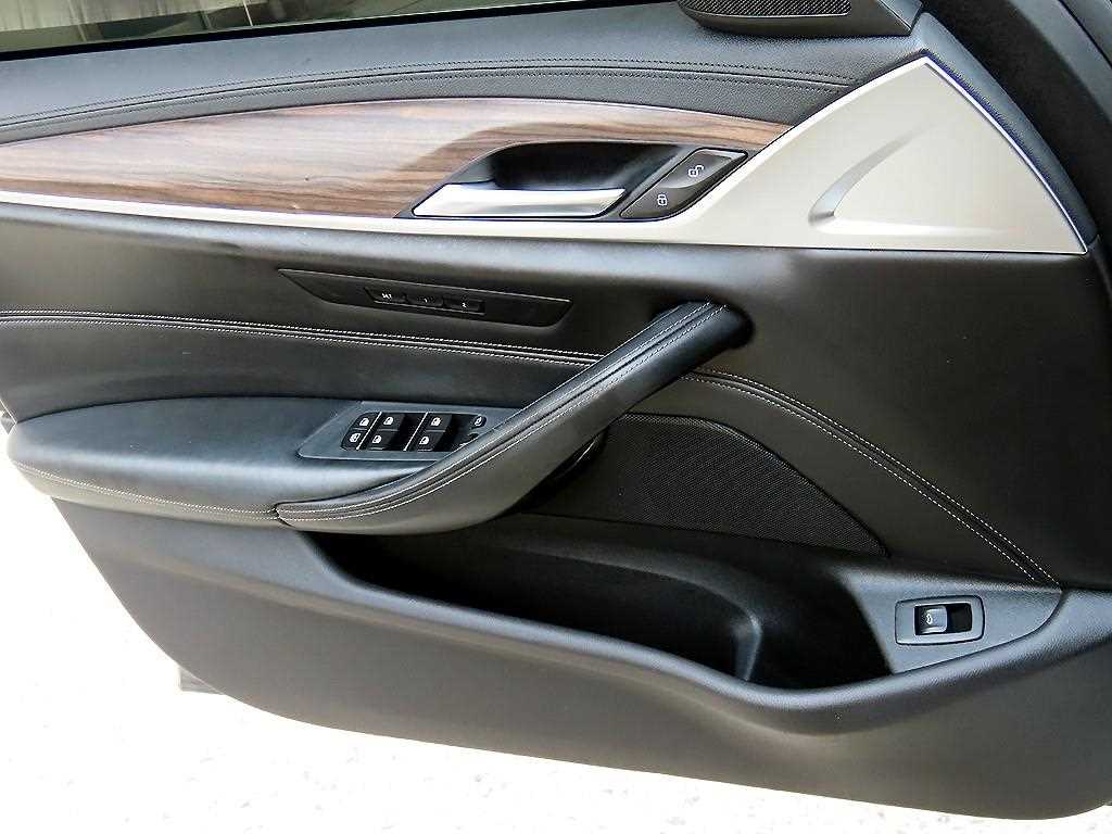 BMW 5 Series - Vista 12