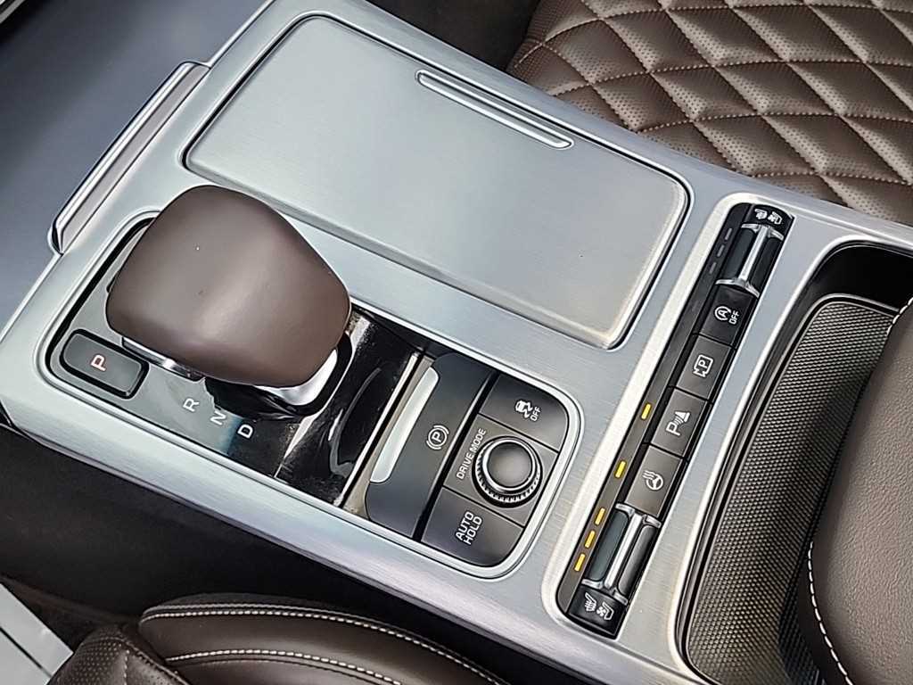 KIA Stinger - Vista 8