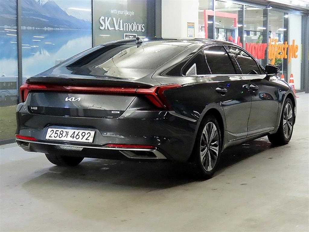 KIA K8 - Vista 4