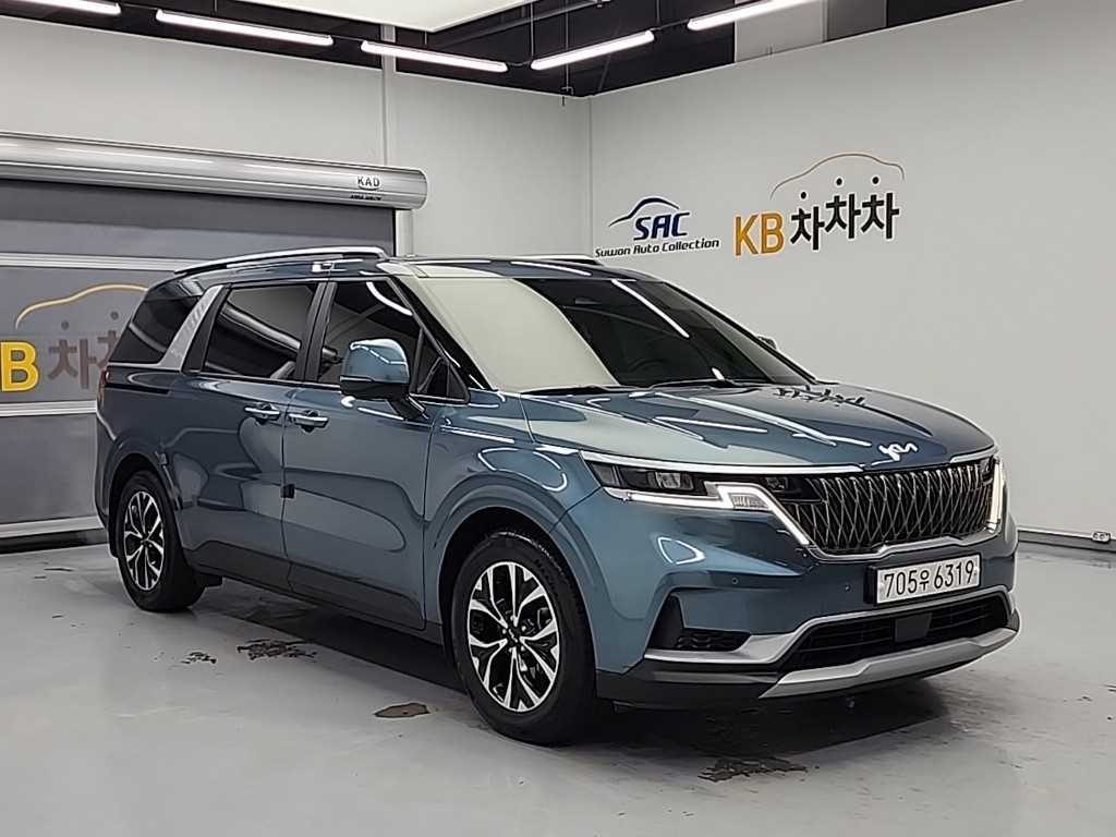 KIA Carnival - Vista 5