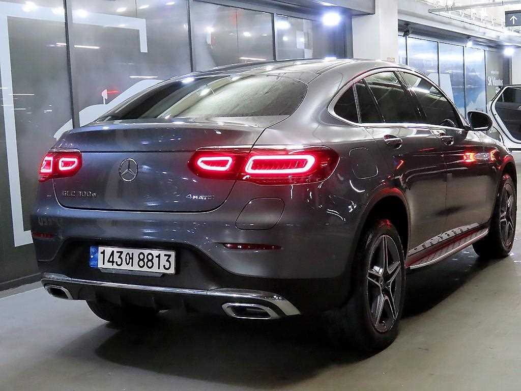 Mercedes Benz GLC Class - Vista 4