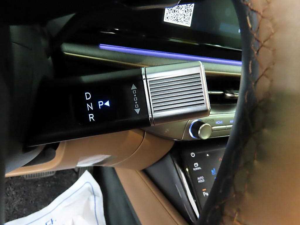 HYUNDAI Grandeur - Vista 10