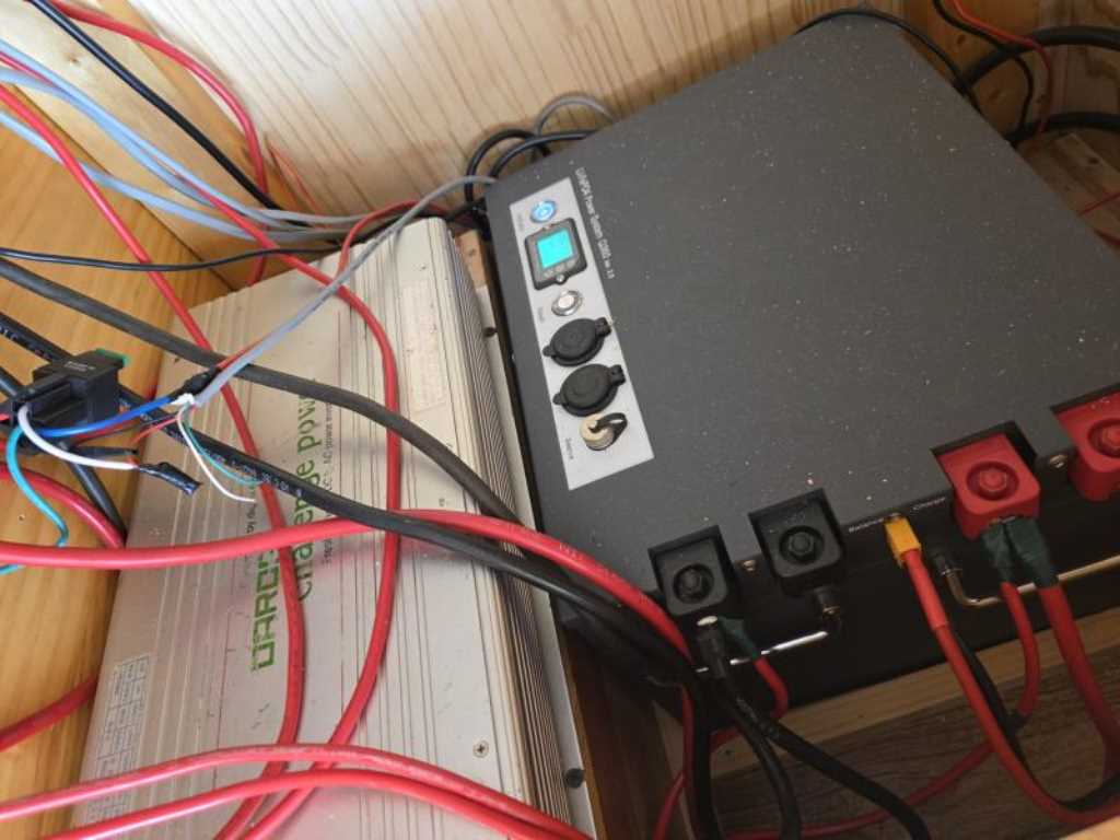 HYUNDAI Solati - Vista 9