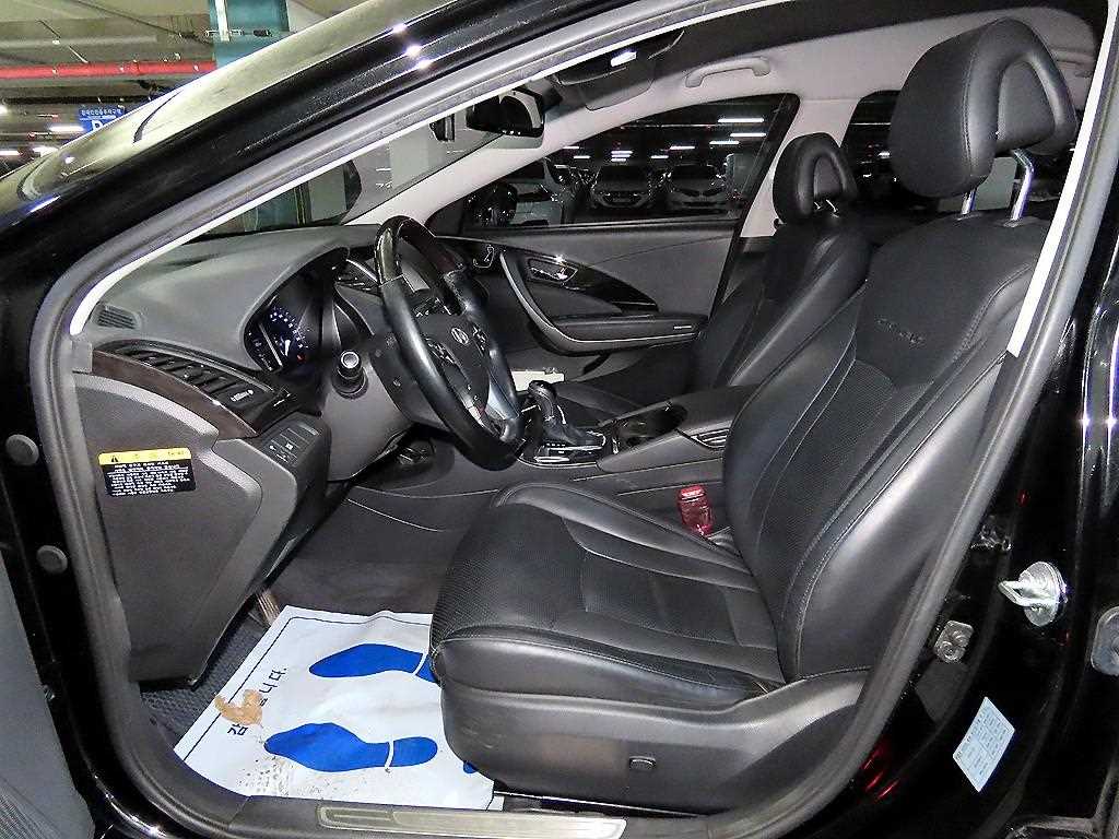 HYUNDAI Grandeur - Vista 6