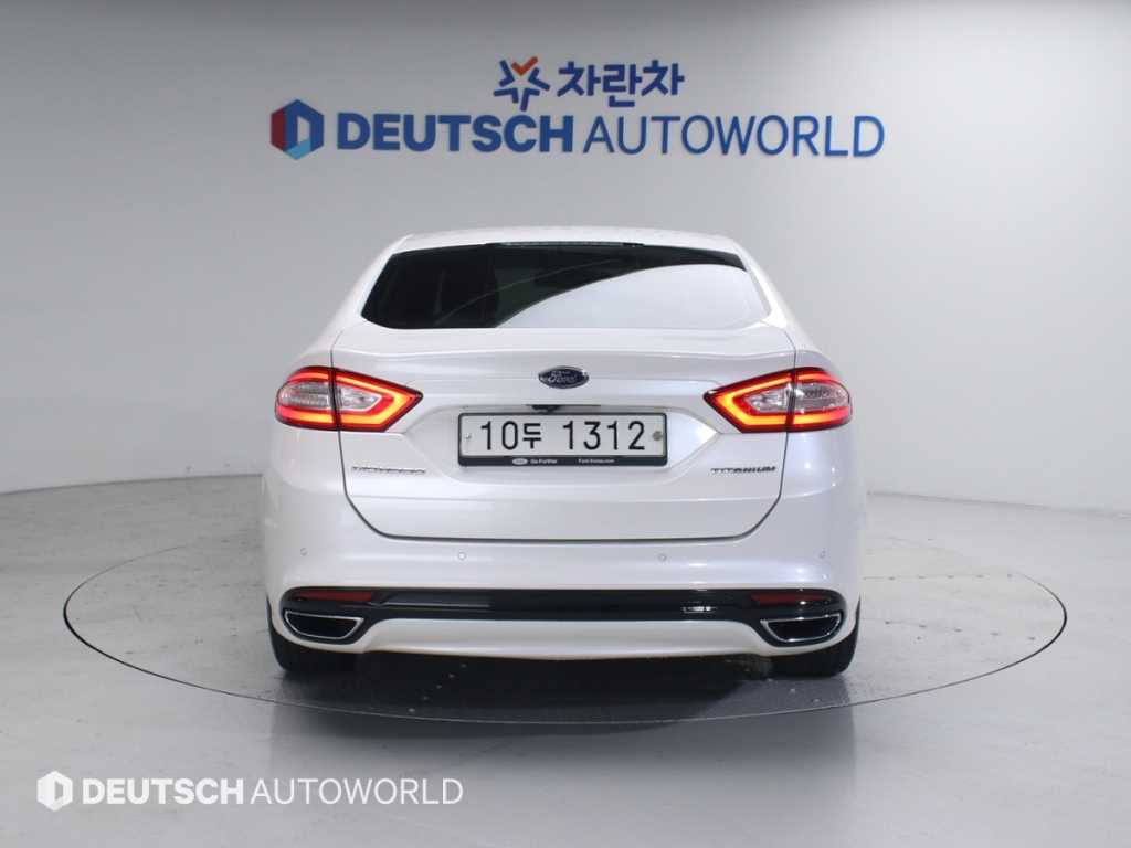 Ford Mondeo - Vista 4