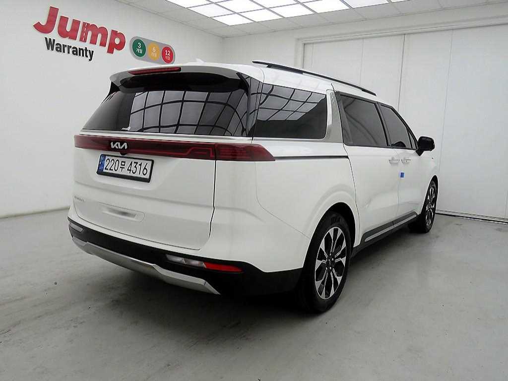 KIA Carnival - Vista 4